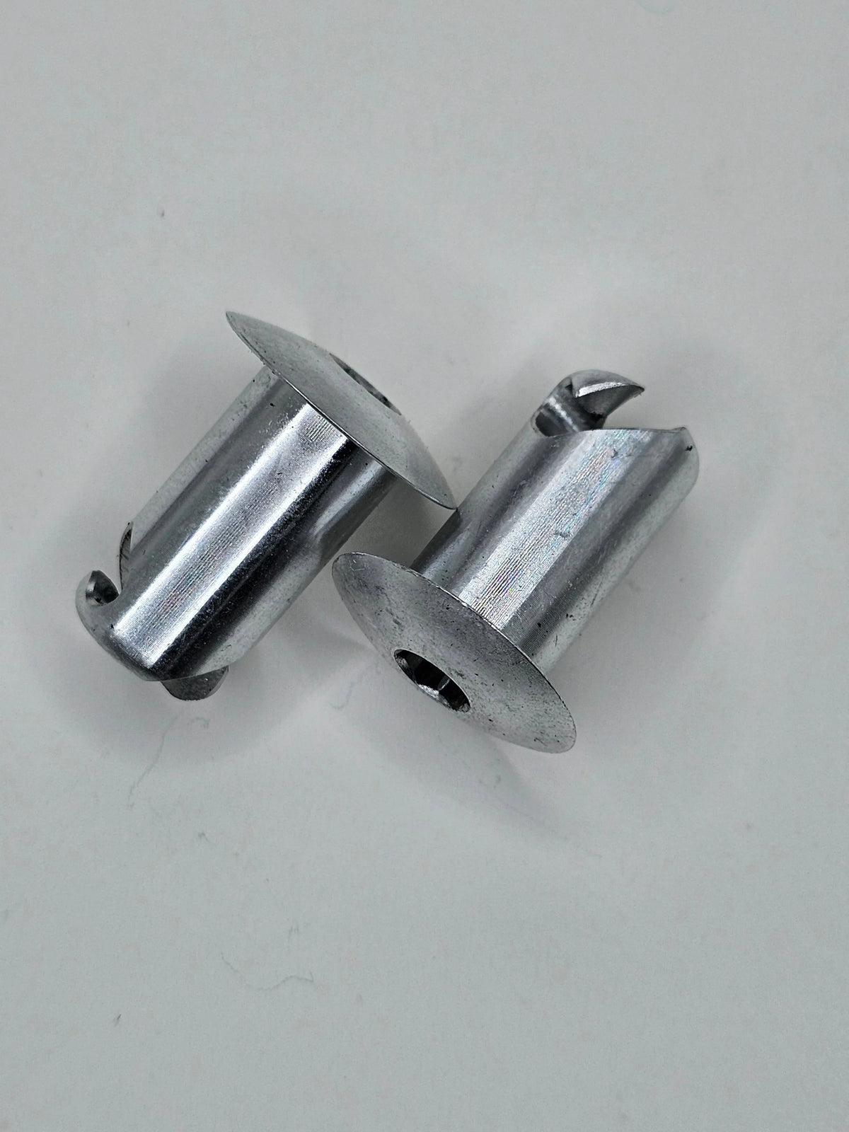 DKZ DZUS 1/4-Turn Fastener Pin - 0.7" Length, 7/16" Diameter, 5mm Hex Head