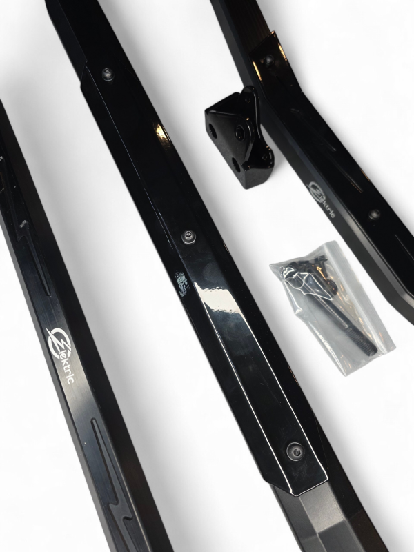 Elektric Offroad 2024+ Can Am Maverick R Volt Billet Radius Rods Anodized Black