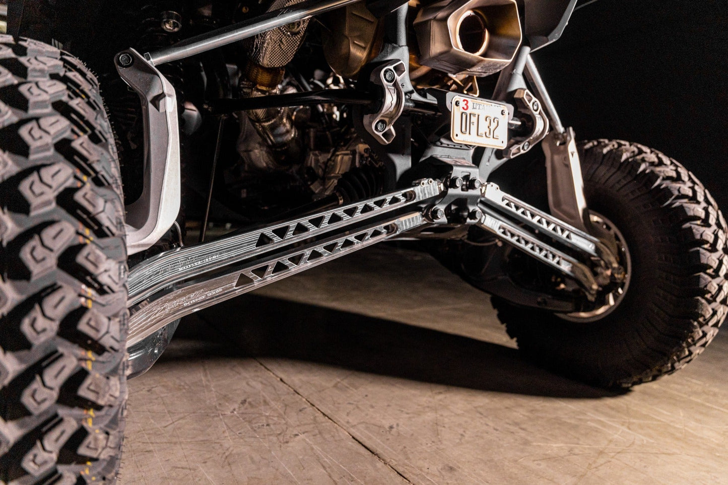 Can-Am Maverick R Intense Series Billet Radius Rod Kit Raw