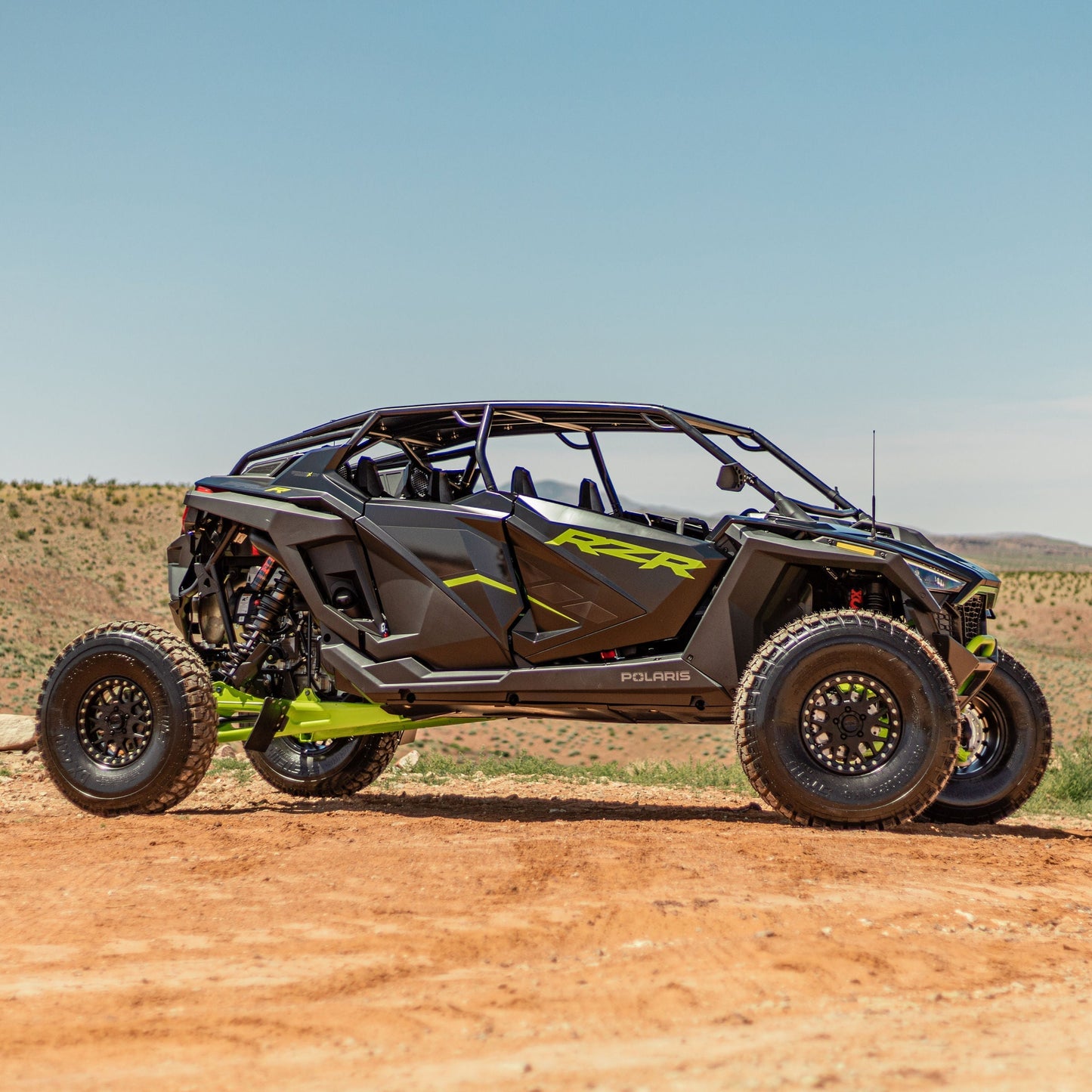 Pro R 4-Seat "FastBack" Roll Cage