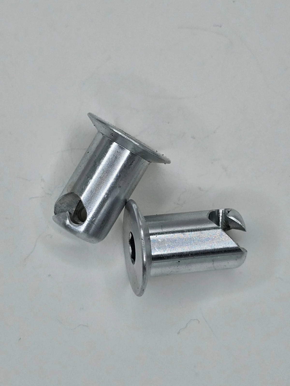 DKZ DZUS 1/4-Turn Fastener Pin - 0.7" Length, 7/16" Diameter, 5mm Hex Head