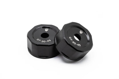 Tight Clearance Top Cap
