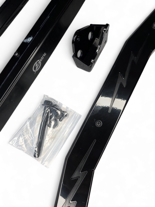 Elektric Offroad 2024+ Can Am Maverick R Volt Billet Radius Rods Anodized Black