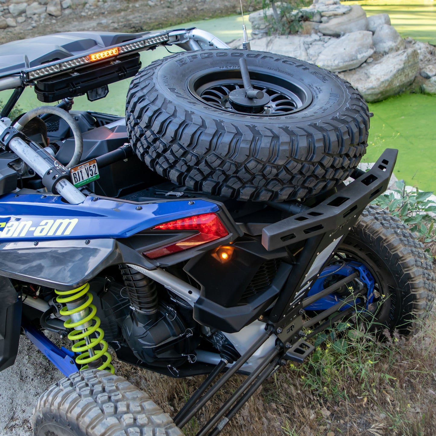 CAX3RB1 – Can-Am X3 2017+ Rear Bumper and Tire Carrier