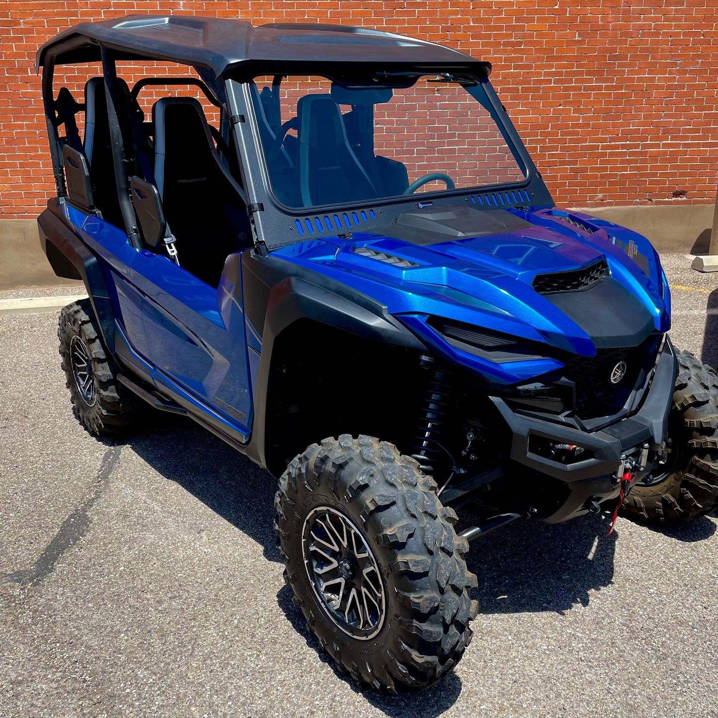 Yamaha Wolverine Vented Glass Windshield