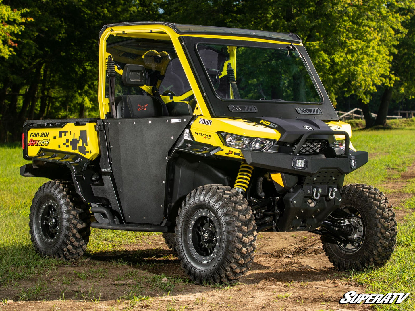 Can-Am Defender HD9 Glass Windshield