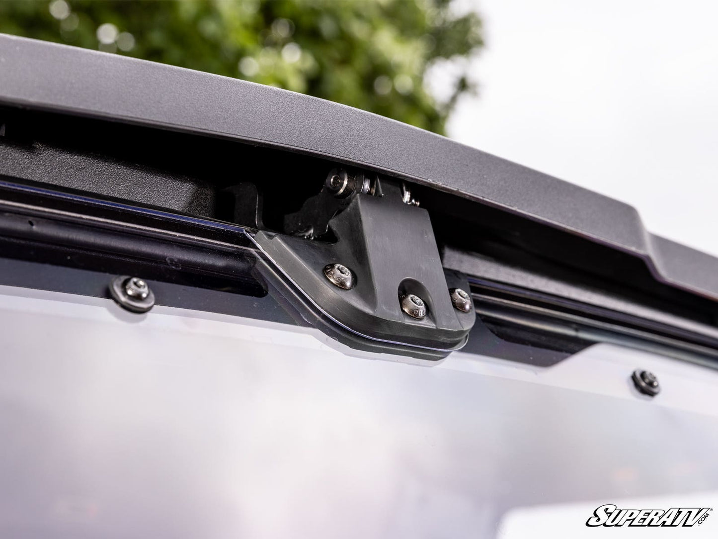 CFMOTO UForce U10 Pro Scratch-Resistant Flip Windshield