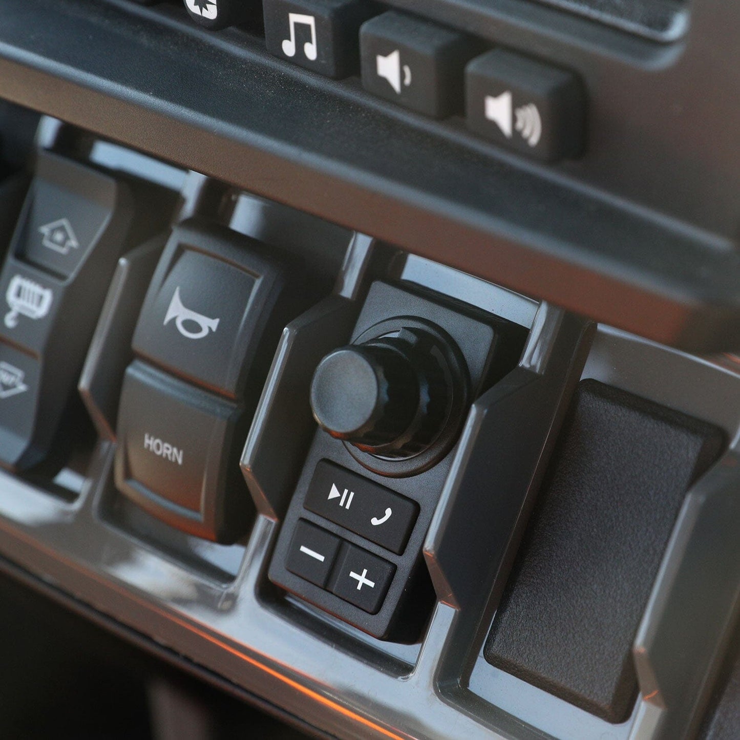 696 Plus - Remote Head Intercom With Bluetooth Music