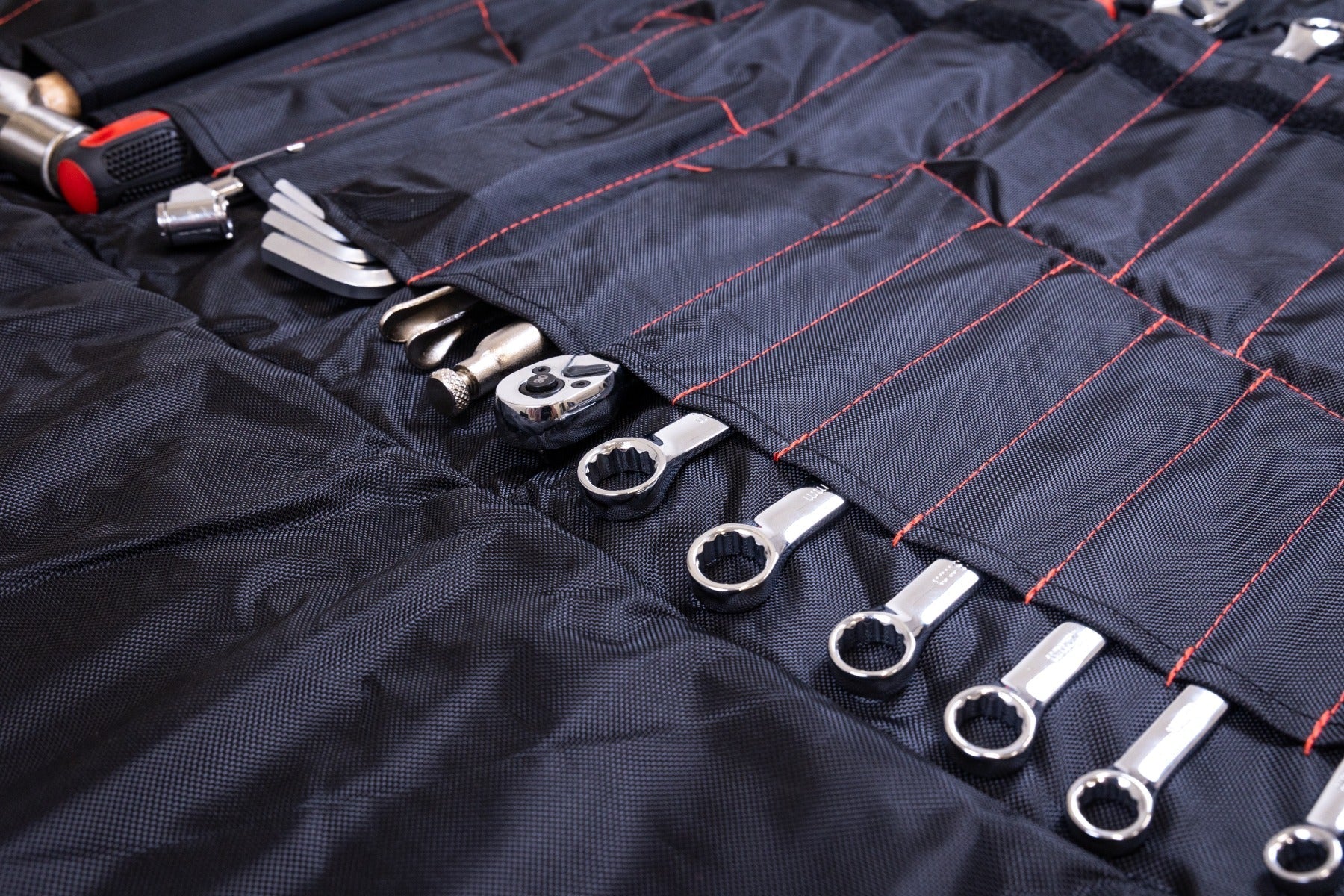 UTV Essential Tool Roll Kit